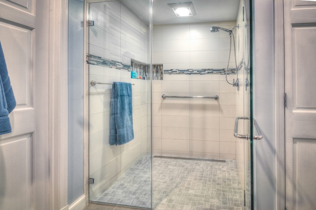 accessible no step shower in law suite