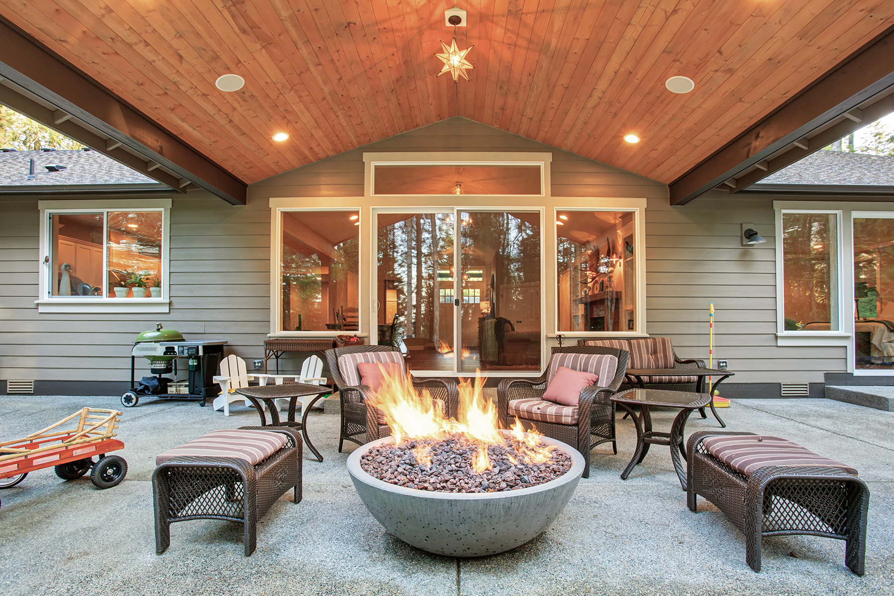 Outdoor Living Outdoor Living
