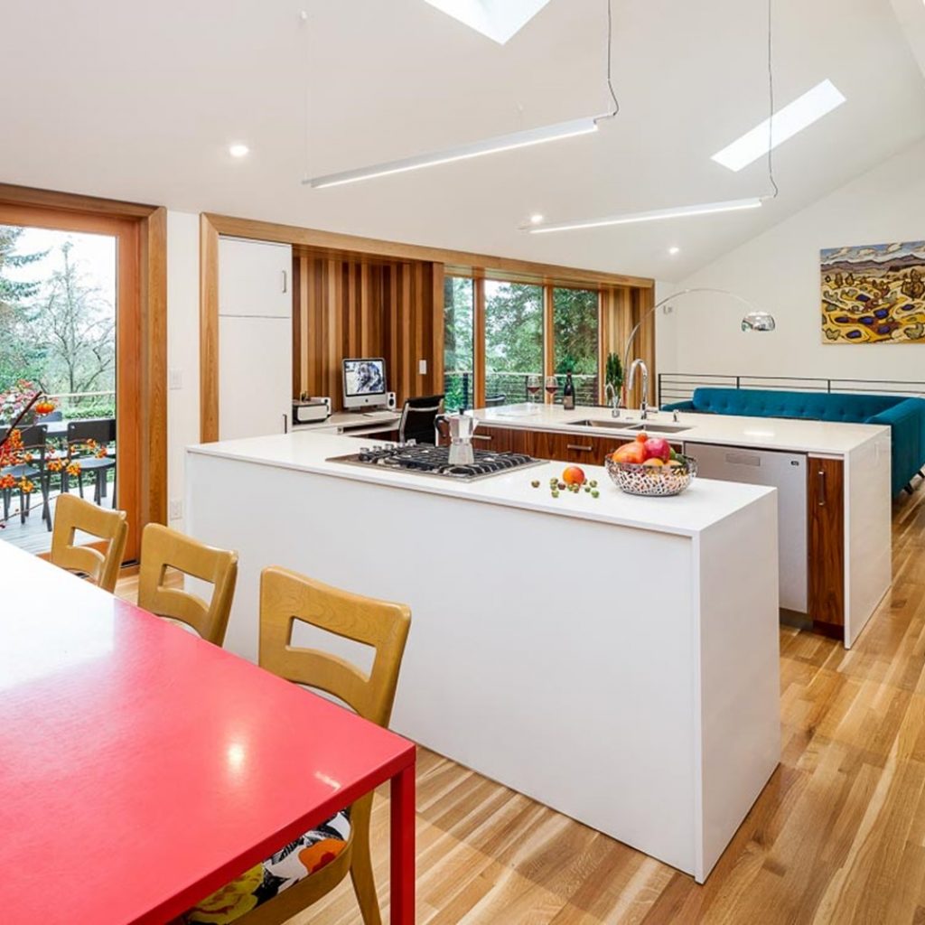 lux kitchen